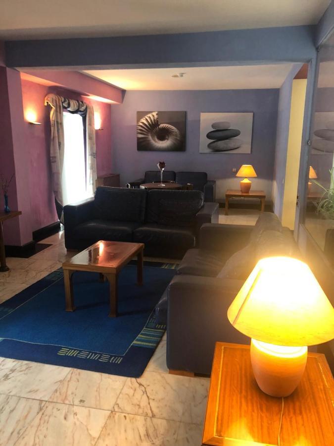 Hotel Каштелу-ди-Види Экстерьер фото